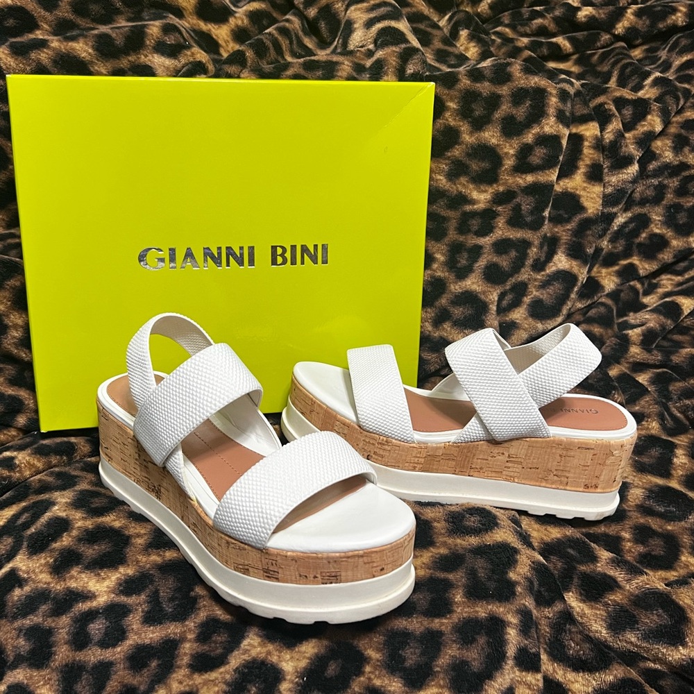 Wedges - Picture 2 of 5